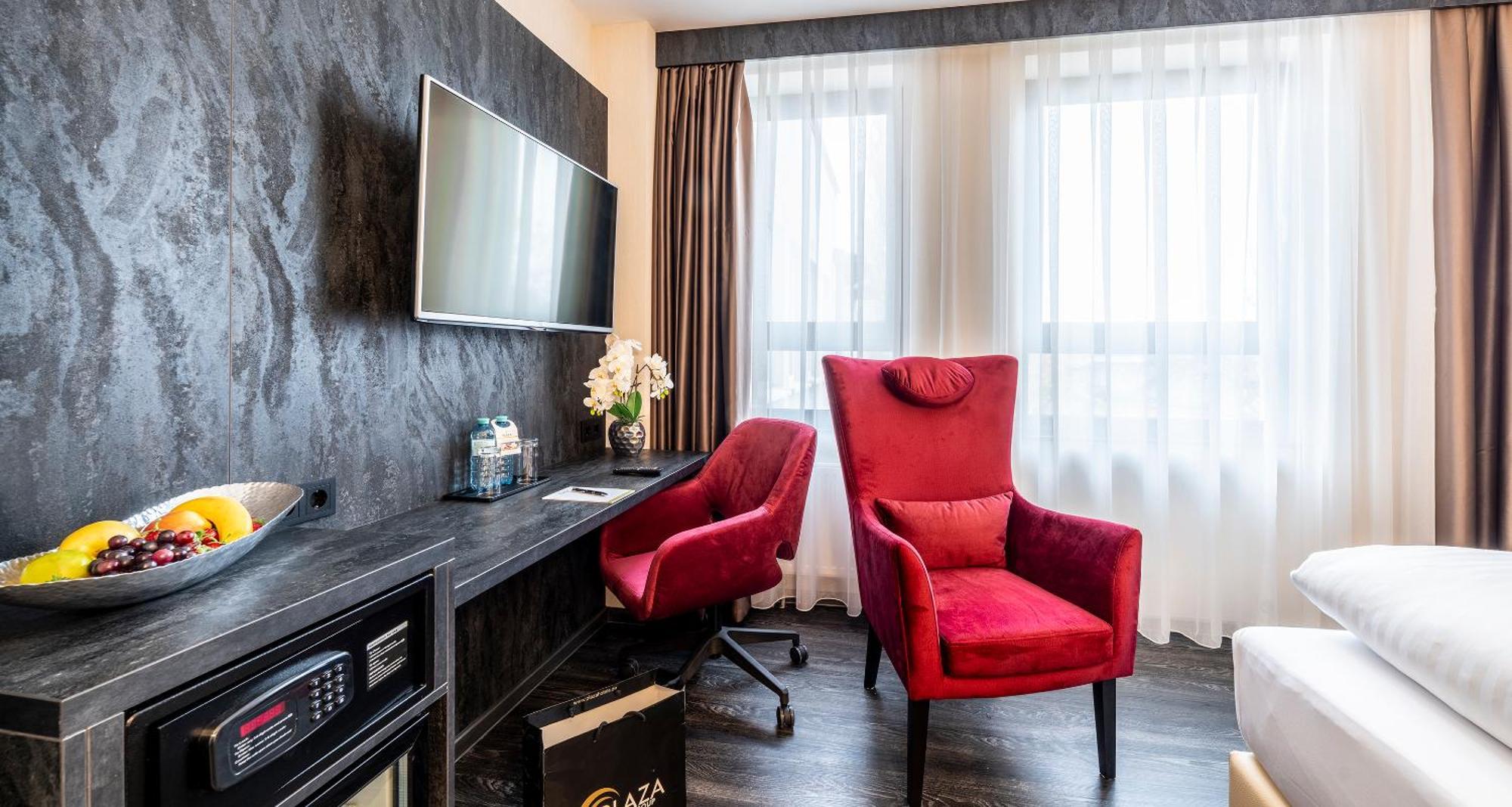 Plaza Inn Salzburg City Экстерьер фото